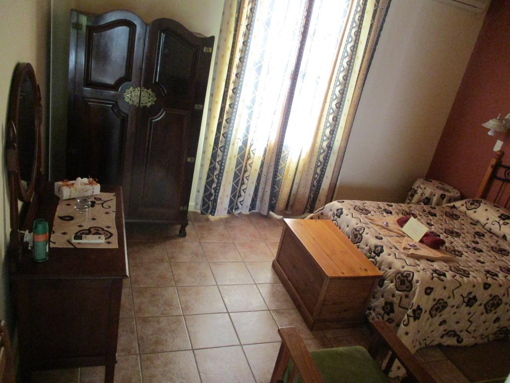 Van Rhyn Guest House Vanrhynsdorp Eksteriør billede
