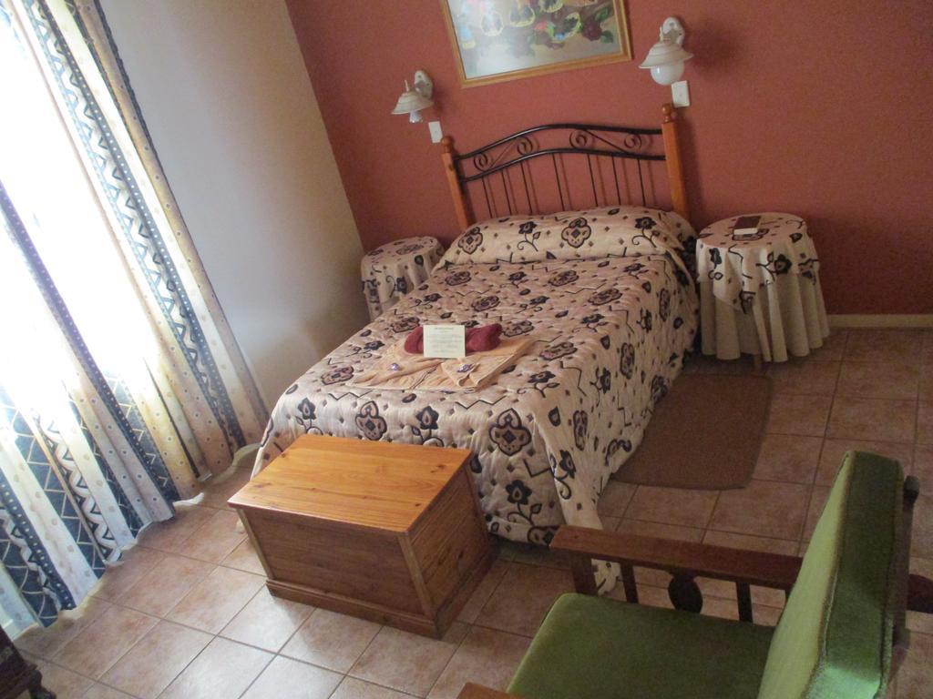 Van Rhyn Guest House Vanrhynsdorp Eksteriør billede
