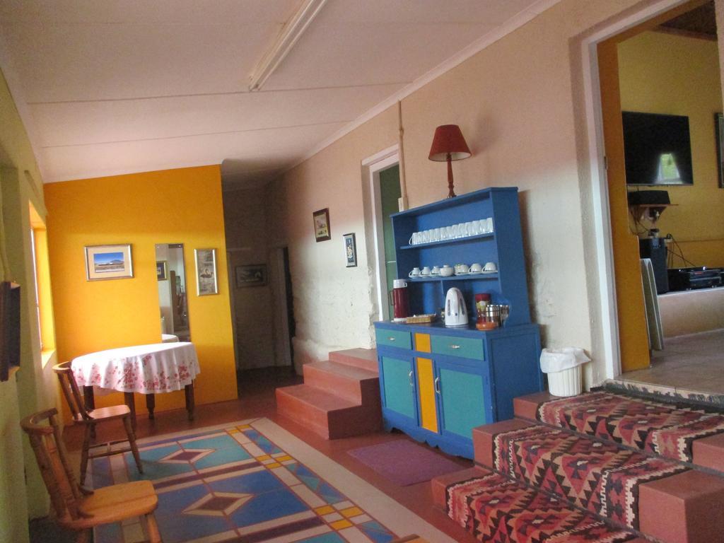 Van Rhyn Guest House Vanrhynsdorp Eksteriør billede